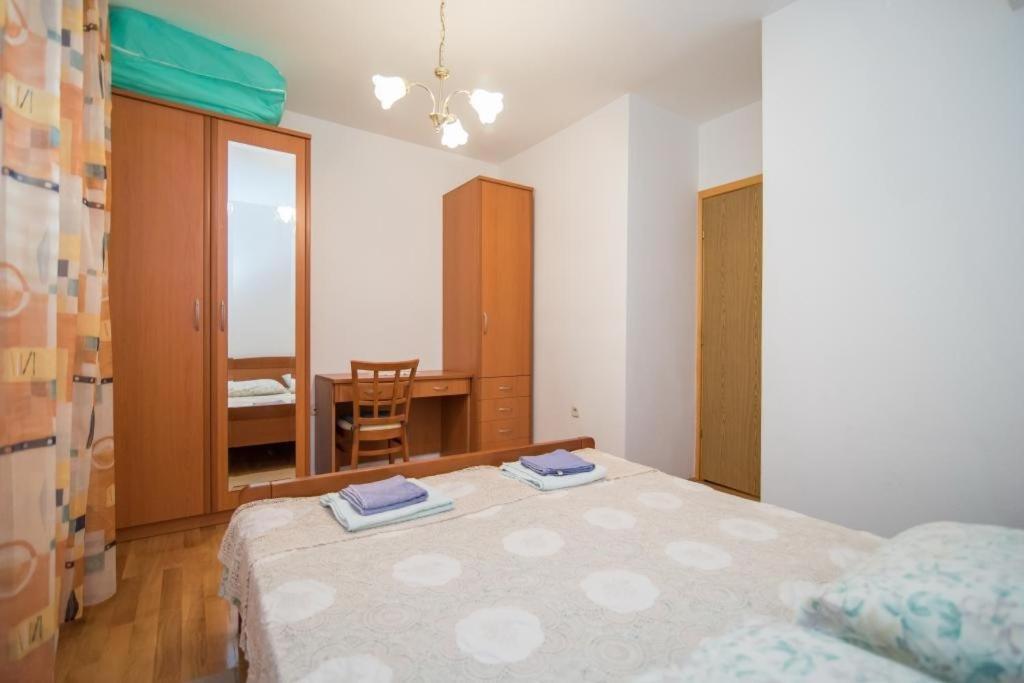 Apartments Longo ซูเปตาร์ ภายนอก รูปภาพ