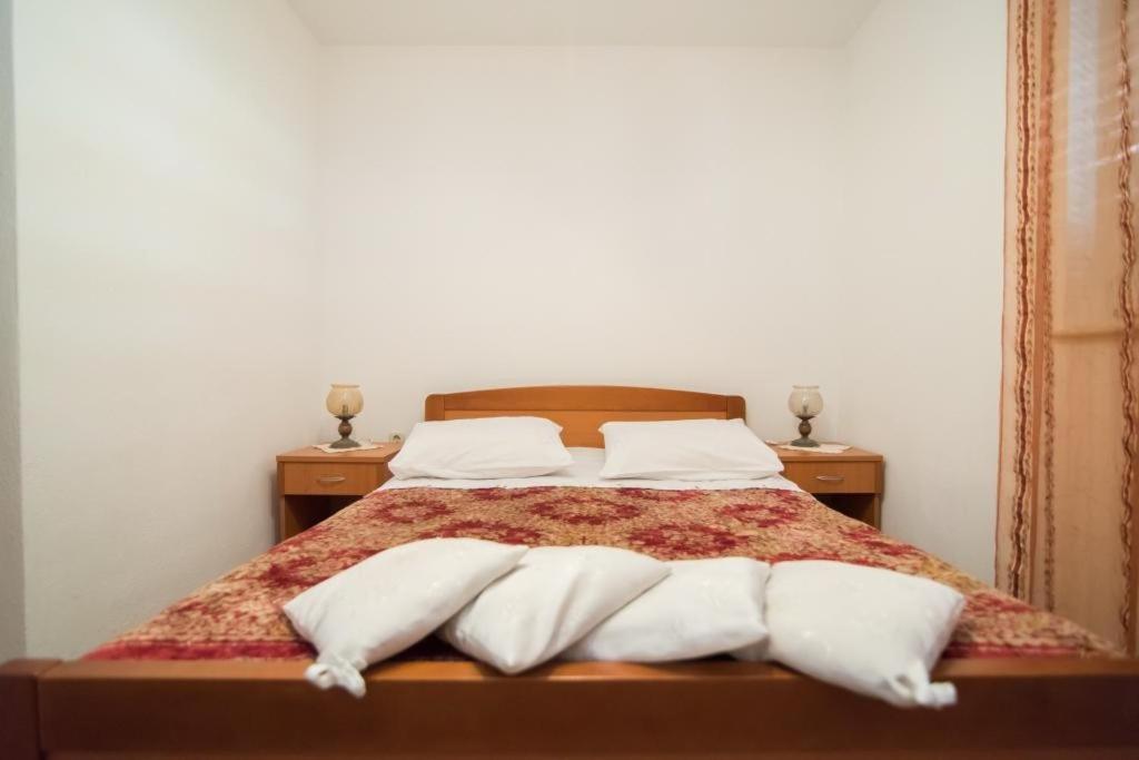 Apartments Longo ซูเปตาร์ ภายนอก รูปภาพ